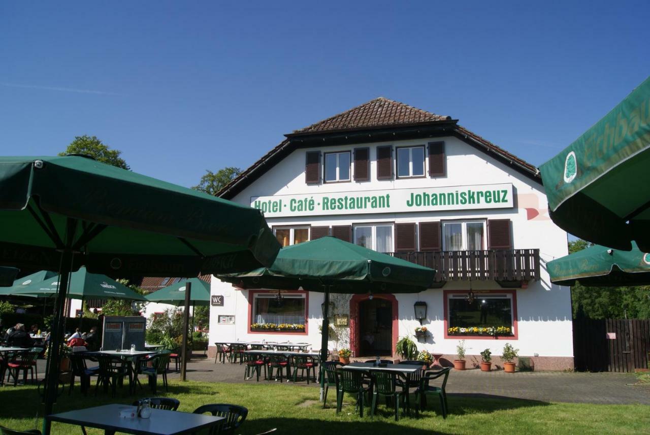 Hotel-Restaurant Johanniskreuz Trippstadt Екстер'єр фото